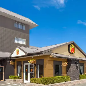 Super 8 By Wyndham Hotel